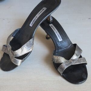 Manolo Blahnik Callumu Black and Silver Textured Heels